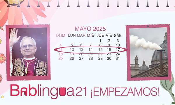 Un calendario del mes de mayo de 2025 con una imagen del Papa León XiV y la fumata blanca.